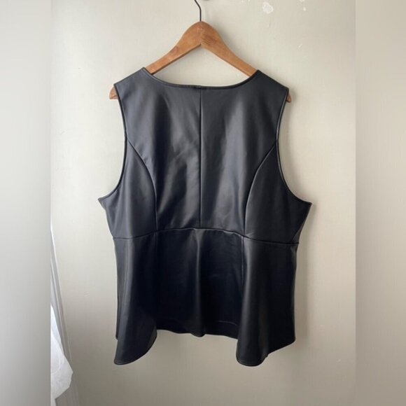Torrid Black Faux Leather Lace-Up Peplum Top size 4X vegan leather sleeveless - Picture 4 of 10